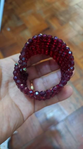 Pulsera de Granate hecha de 320 Piedras original 