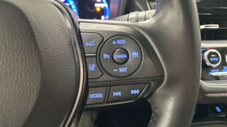 Toyota Corolla 2.0 HYBRID ADVANCE E-CVT 180 5P