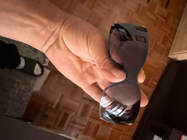 Gafas de sol negras y azules POLICE