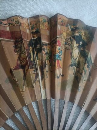 Abanico taurino años 40