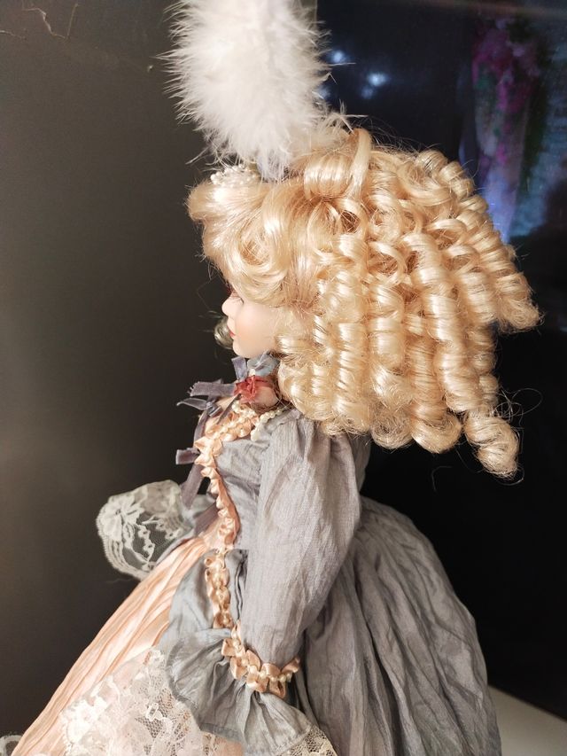 Muñeca de porcelana vintage 45 cm