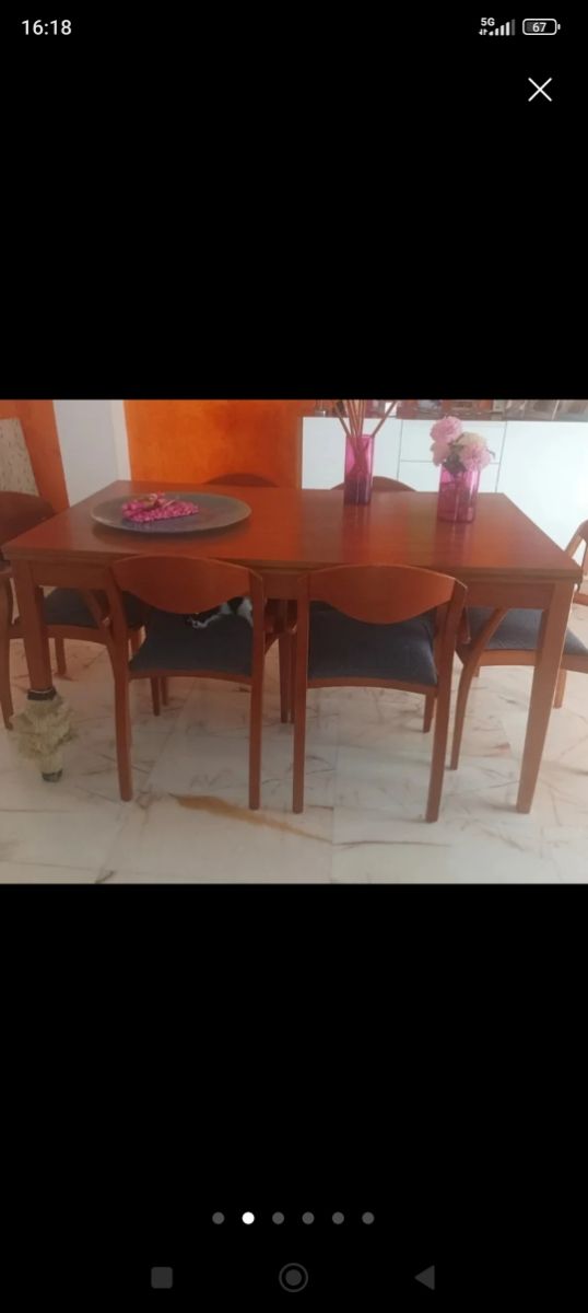 Mesa de comedor con 6 sillas