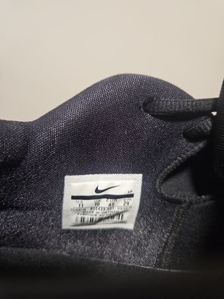 Zapatillas Nike Baloncesto Negras y Blancas