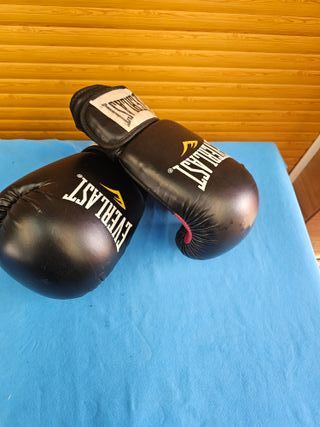 Guantes de Boxeo Everlast 10 Oz Negros