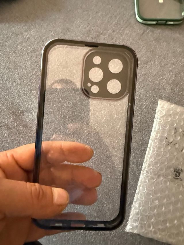 Funda transparente para iPhone