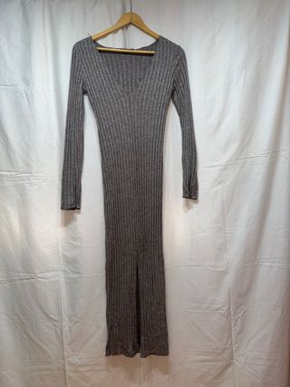 Vestido largo gris de canalé