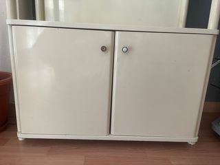 Conjunto Muebles Salón Beige y Dorado