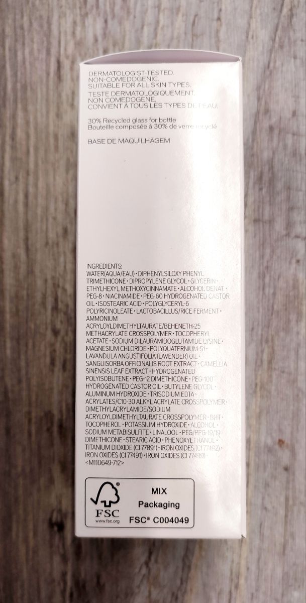 Base Shiseido Revitalessence Skin Glow Tono 320