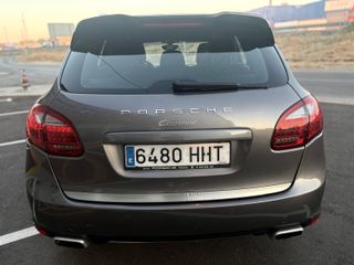 Porsche Cayenne 2012