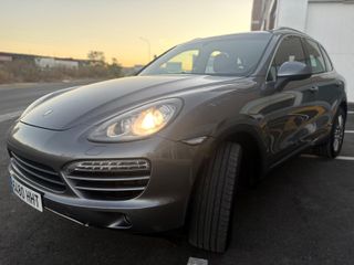 Porsche Cayenne 2012