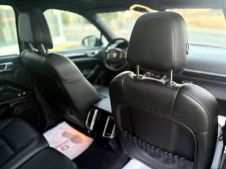 Porsche Cayenne 2012