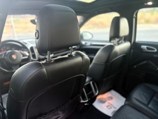 Porsche Cayenne 2012