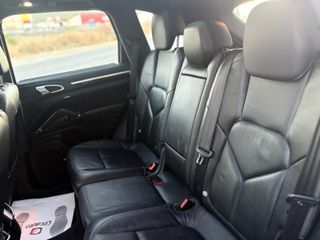 Porsche Cayenne 2012