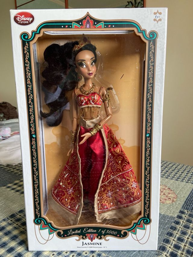 Jasmine red D23 Limited OOAK