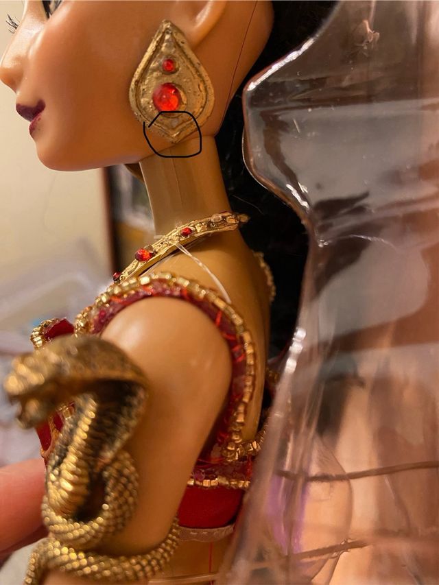 Jasmine red D23 Limited OOAK