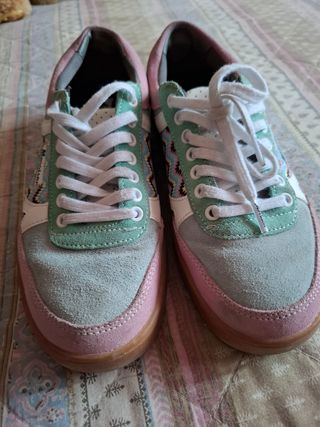 Zapatillas Morrison rosas y verde azulado