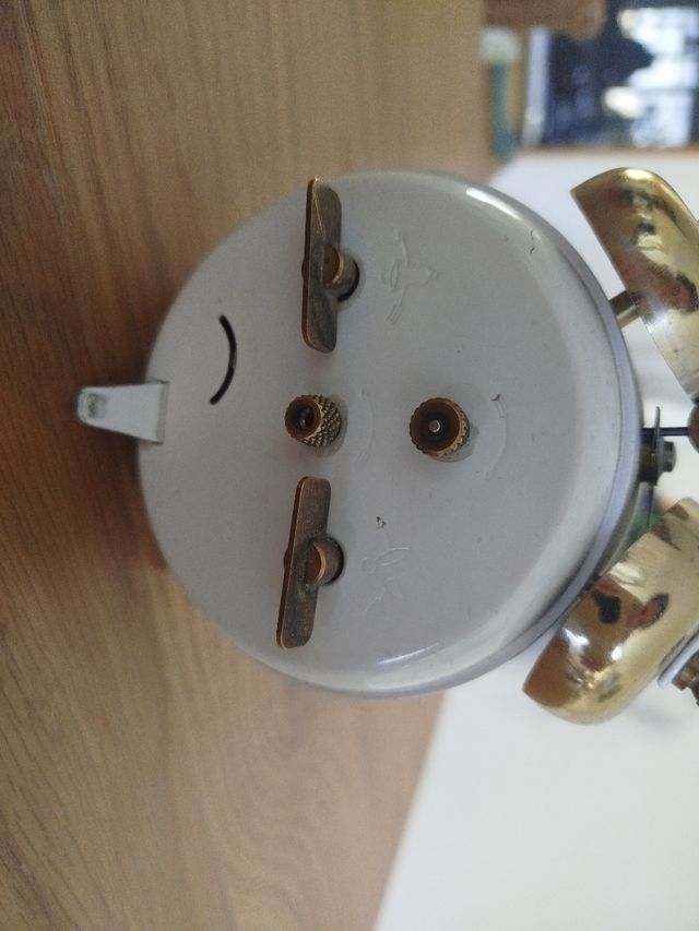 Reloj despertador Peter clásico