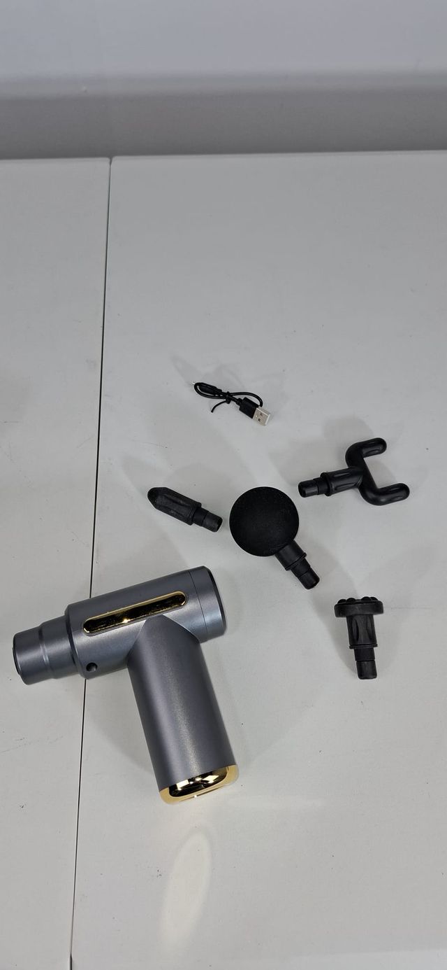 Pistola de Masaje Gris con Accesorios