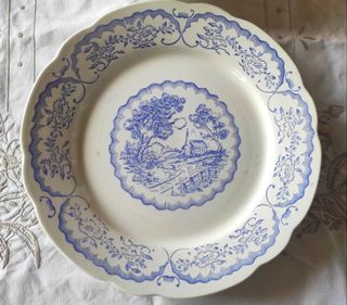 Servizio 8 piatti decorati blu e bianchi