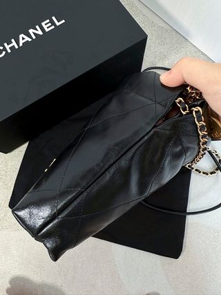 Chanel Negro22cm