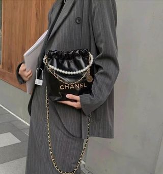 Chanel Negro22cm