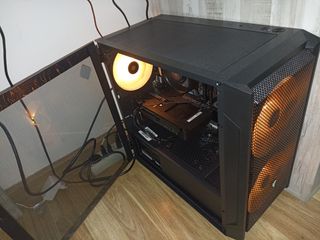 PC Gamer RTX 5060, Ryzen 5 5500, 32GB RAM y 1TB