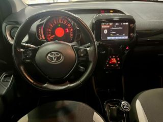 Toyota Aygo x-play