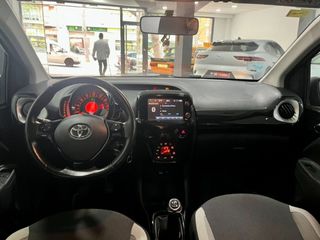 Toyota Aygo x-play