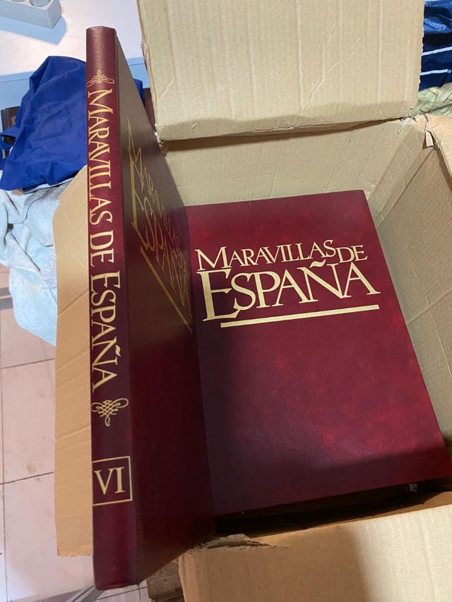 Libros y enciclopedia