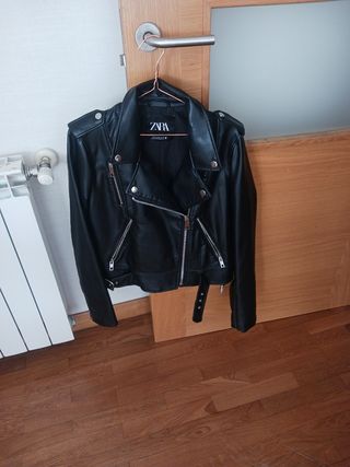 Chaqueta Cuero Zara Mujer Negra