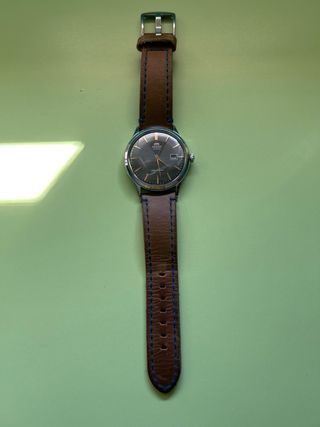 Reloj Orient Automático Marrón y Plateado