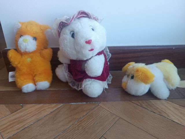 Lote de 3 peluches. Regalo con compra en mi perfil
