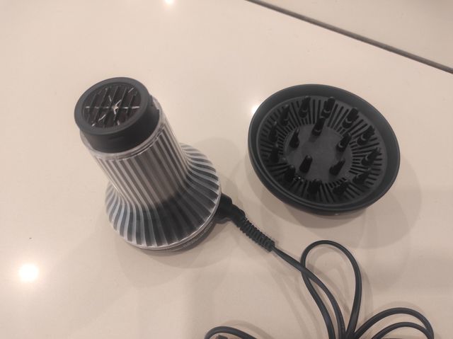 Difusor Secador Negro y Plateado
