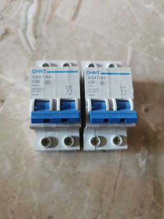 Interruttori magnetotermici CHINT DZ47-60 C20 C25