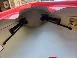 Kayak de fibra ligero Tahe Marine Fit con Timón