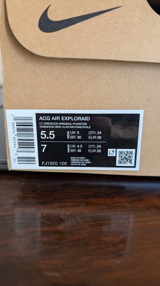 Nike ACG Air Exploraid Talla 38 Beige/Gris