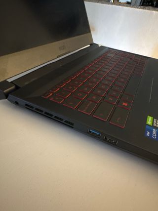 MSI Katana GF66 Ordenador Portátil