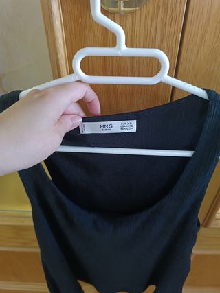 Blusa Negra Mango Mujer