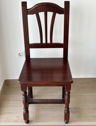 Silla de madera maciza