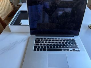 MacBook Pro Retina 15,6 Plata