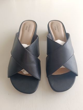 Sandalias Clarks Caroleigh Erin Negras