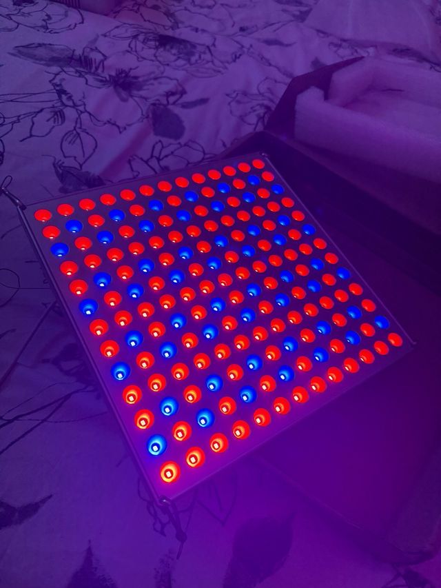 Foco LED para cultivo