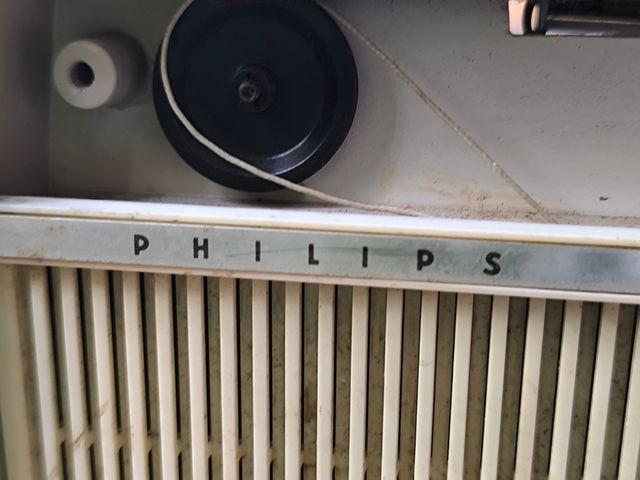 Radio Philips Válvulas Antigua