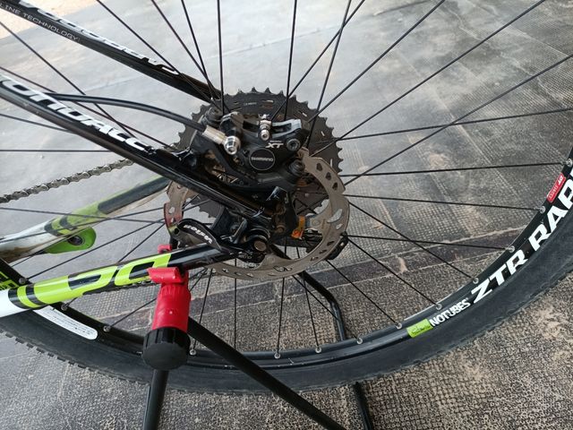 Bicicleta Cannondale Factory Racing 29 talla L.