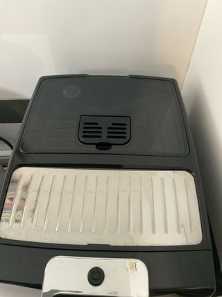 Cafetera Super Automática DeLonghi