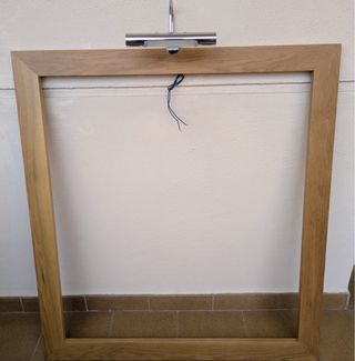 Marco de espejo madera maciza con aplique