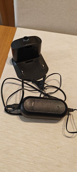 Cargador y base iRobot Roomba