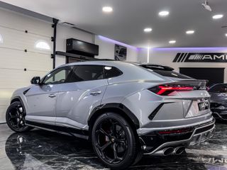 Lamborghini Urus S