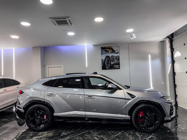 Lamborghini Urus S