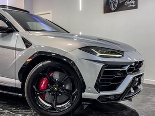 Lamborghini Urus S